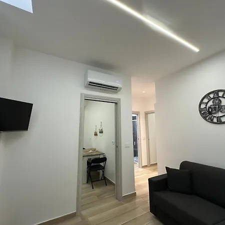 La Tana Del Relax Vado Ligure